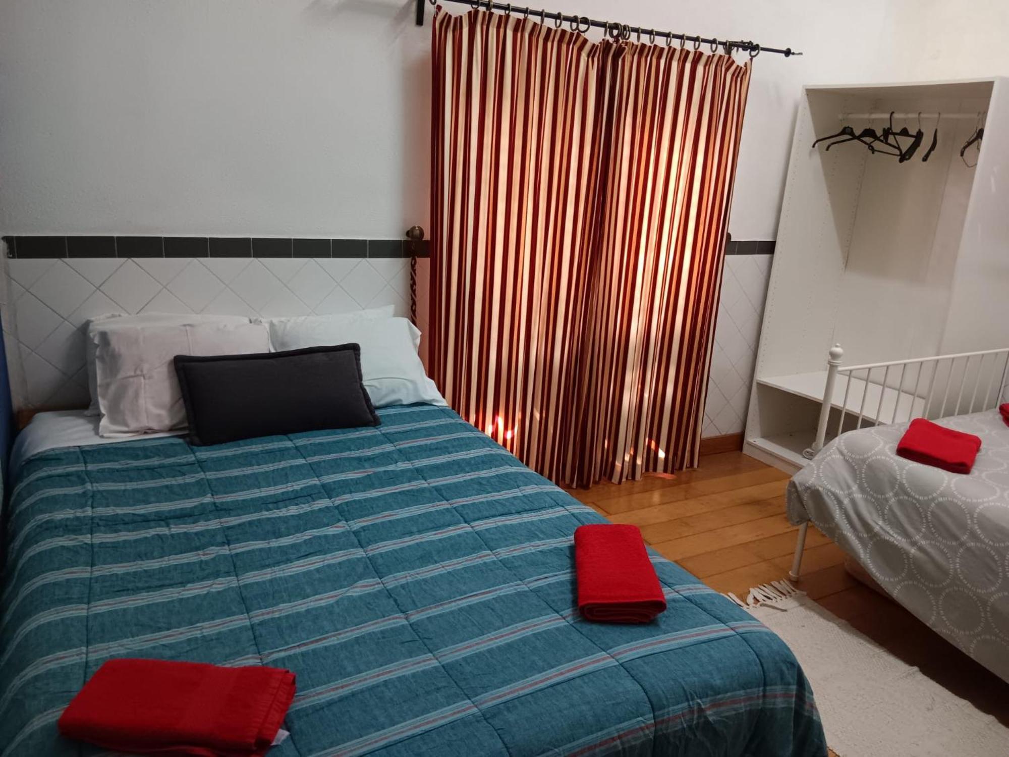 Global Guest Rooms Sintra Bagian luar foto
